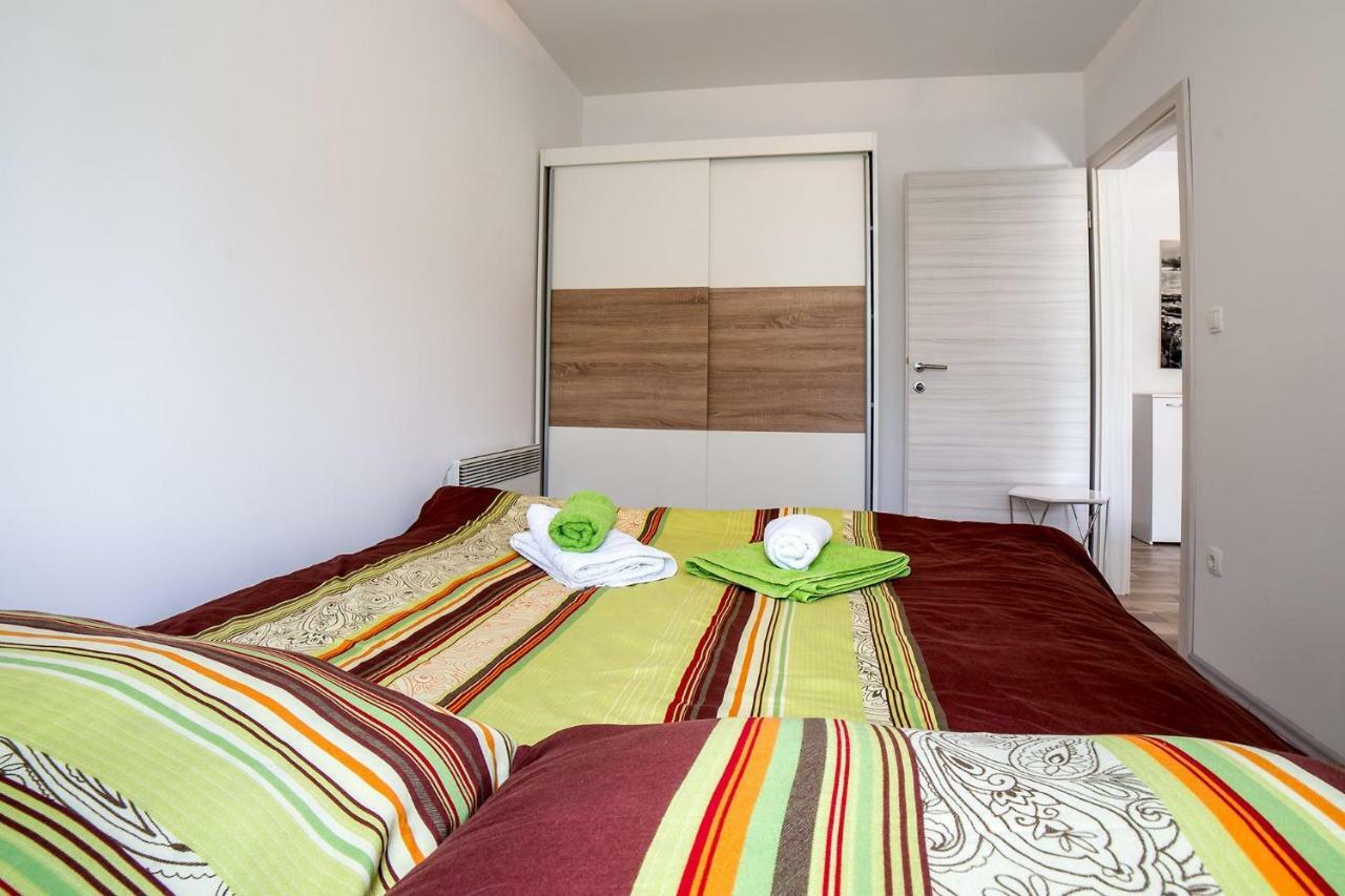 Studio Apartman Nina Apartamento Rijeka Exterior foto